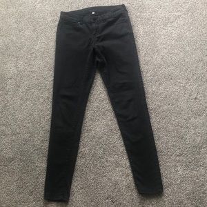 Jennifer Lopez Black Skinny Jeans